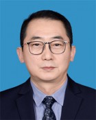 楊焱（黨委副書記、總經(jīng)理、董事）